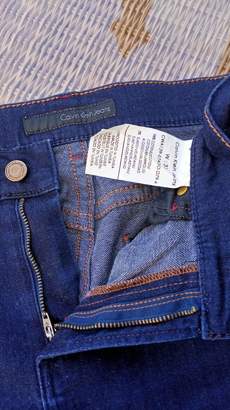 Calvin Klein Jeans: Calvin Klein Jeans wie Neu – Nuovo (secondo la descrizione) da Brusino Arsizio venduto da Demidova 3