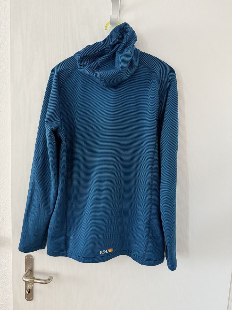 Peak Performance Maglioni & Felpe: Peak Performance Blau Pullover Grosse fit M – Usato da Wetzikon ZH venduto da Jan_wojt 5