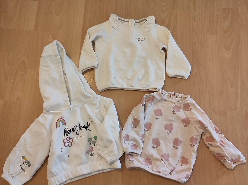 Pullover & Sweatshirts: Pullover Gr. 74 – Gebraucht aus Uznach von Claudi1186