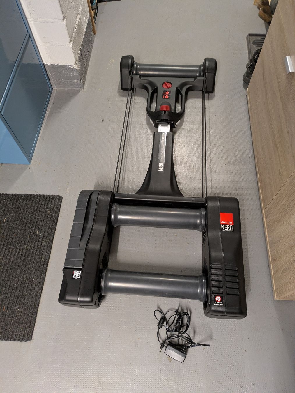 Hometrainer: Rollentrainer von Elite Nero – Gebraucht aus Luterbach von Ben3_19 1