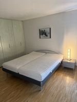 Bett (inkl. Matratzen & Lattenroste; NP: CHF 4'870.-)