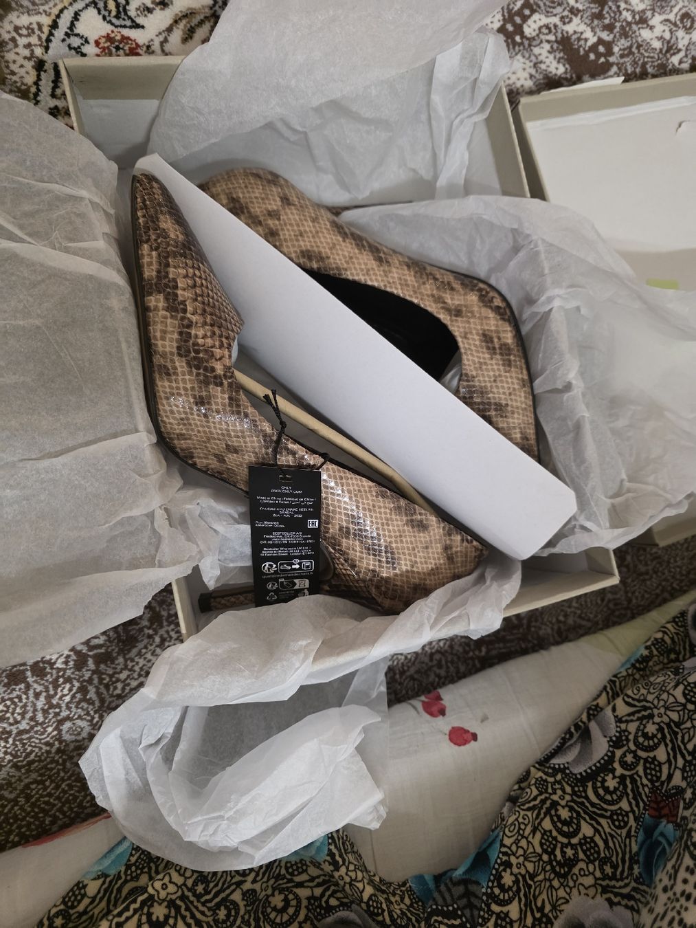 Only Damenschuhe: Only Absatzschuhe Neu & verpackt – Neu und originalverpackt aus Benglen von Shamily 1