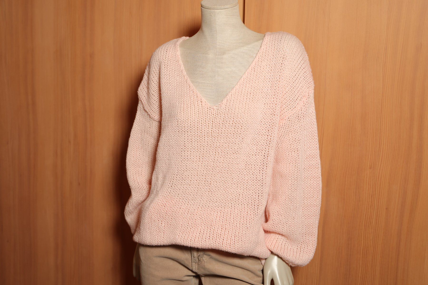 Pullover & Sweatshirts: Oversize Grobstrickpullover, lachsfarben, 44/46, neu – Neu (gemäss Beschreibung) aus Thusis von cwe_7gjm