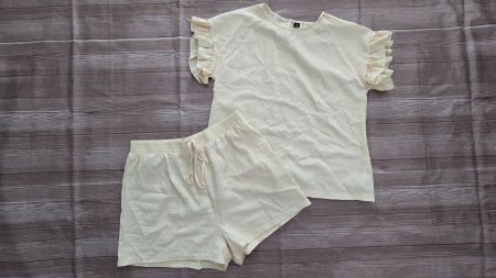 🆕 Pastel Yellow Summer Set - XL - Hose & Oberteil