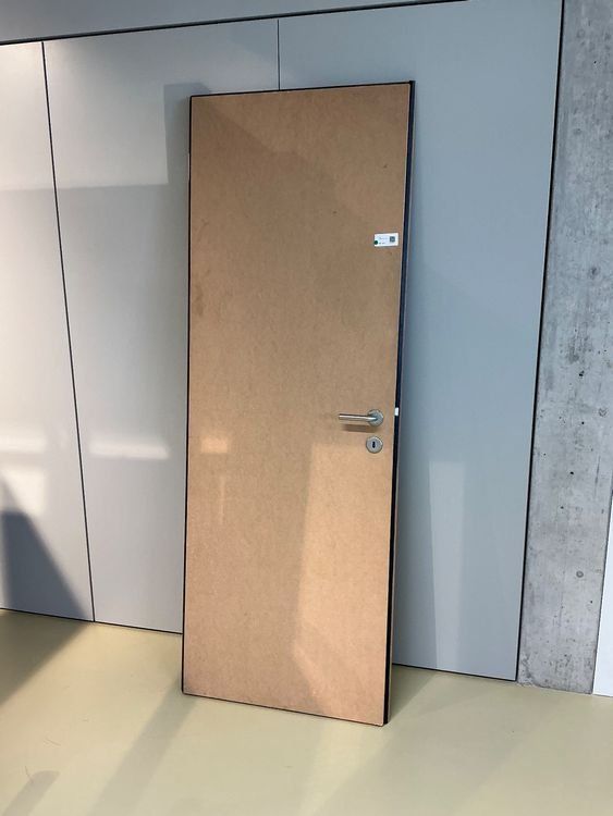 Porte: Holztüre – Usato da Zug venduto da Bauteile-Zug 1