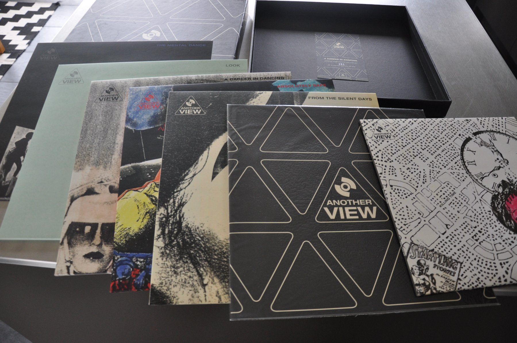 Schallplatten: ANOTHER VIEW BOX 5LPS + 10 - A CAREER IN DANCING - VOD 135 – Neu (gemäss Beschreibung) aus Sion von jaipur1401 1