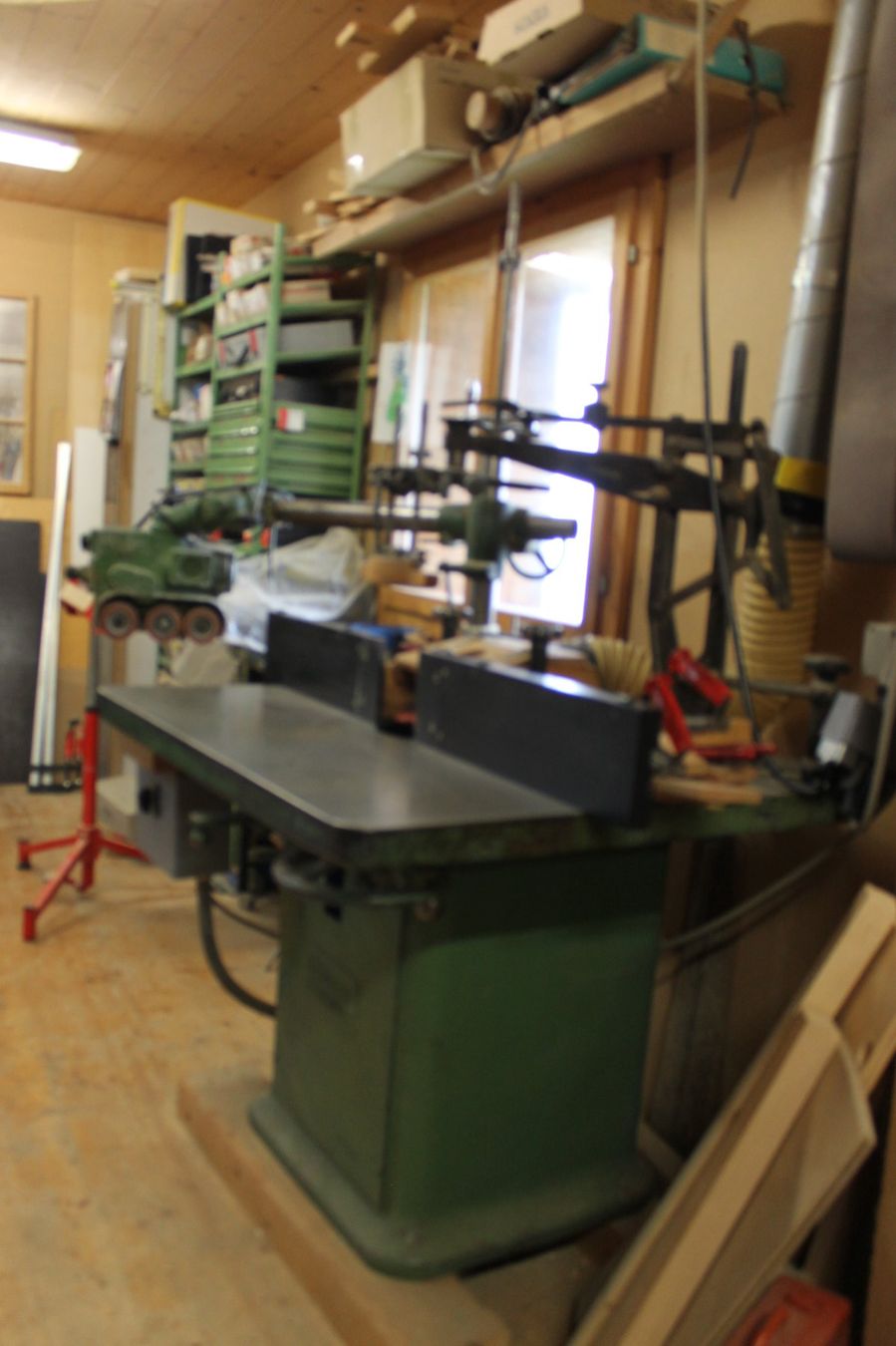 Müller Tutte le macchine: Kehlmaschine Müller Brugg – Usato da Obersaxen venduto da helmy_09 1