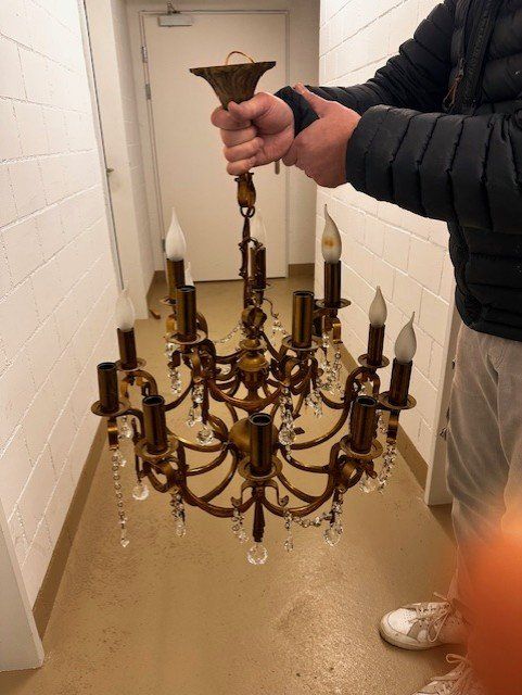 Lampadari & plafoniere: Kronleuchter mit Kristall – Usato da Winterthur venduto da panetone01