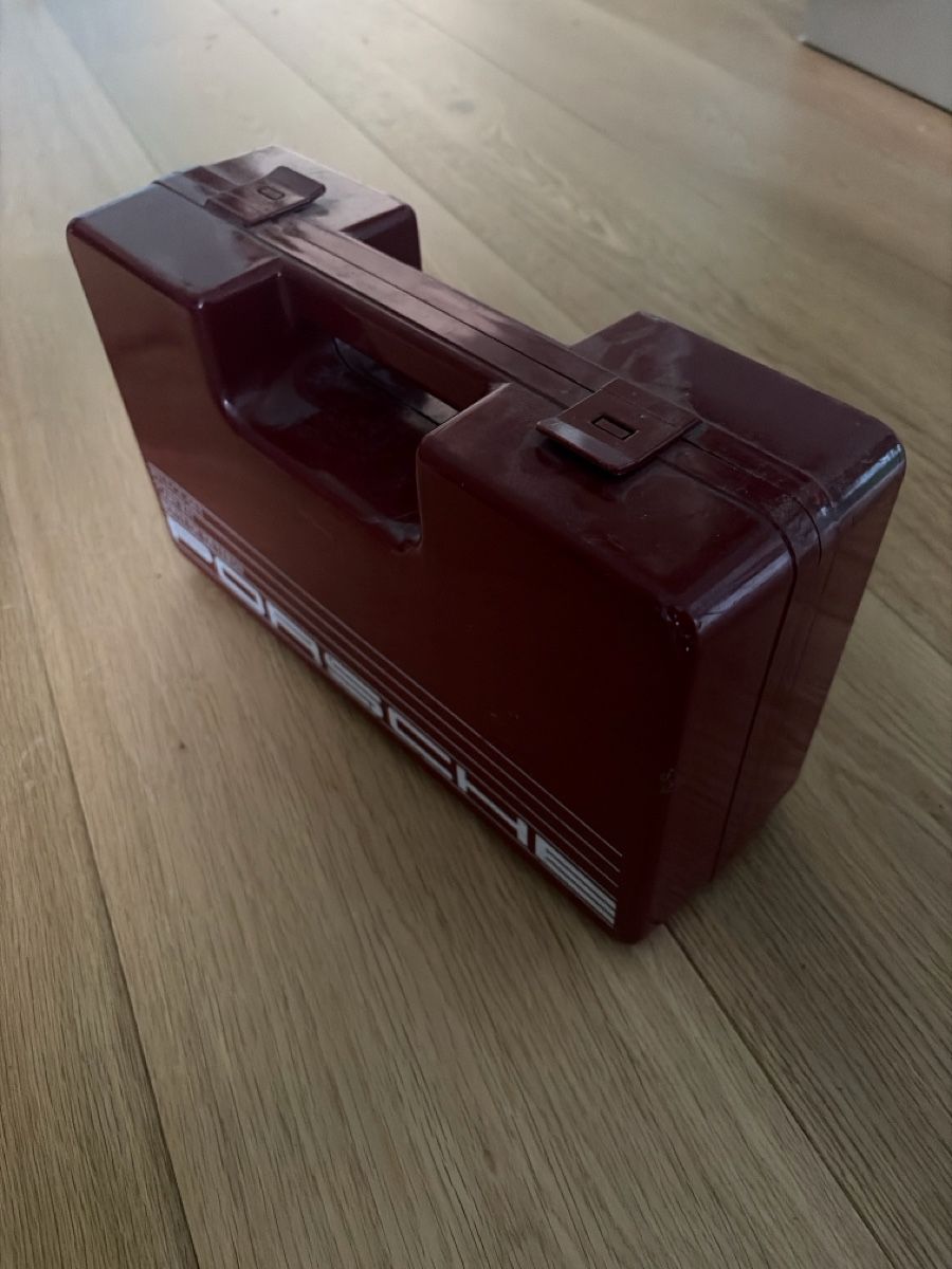 Porsche Prodotti di pulizia: Porsche Pflege-Set Koffer – Usato da Chur venduto da fan_gh6f 2