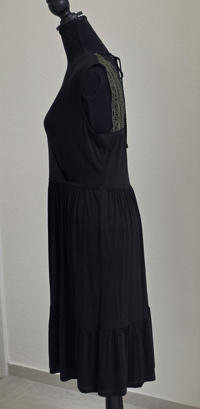 Vestiti: Sommerkleid  Gr. M- leicht mit Spitze – Usato da Rheinsulz venduto da Gilea 2