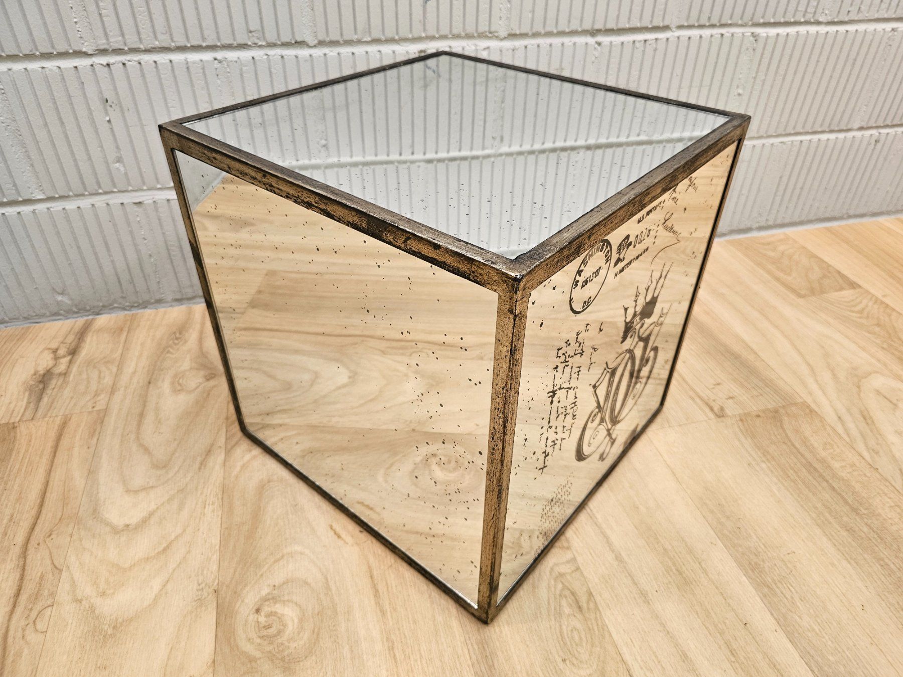 Tavoli: Mirror Cube Beistelltisch Side Table Glas Würfel Tisch – Usato da Nottwil venduto da Wondewa-Shop 5