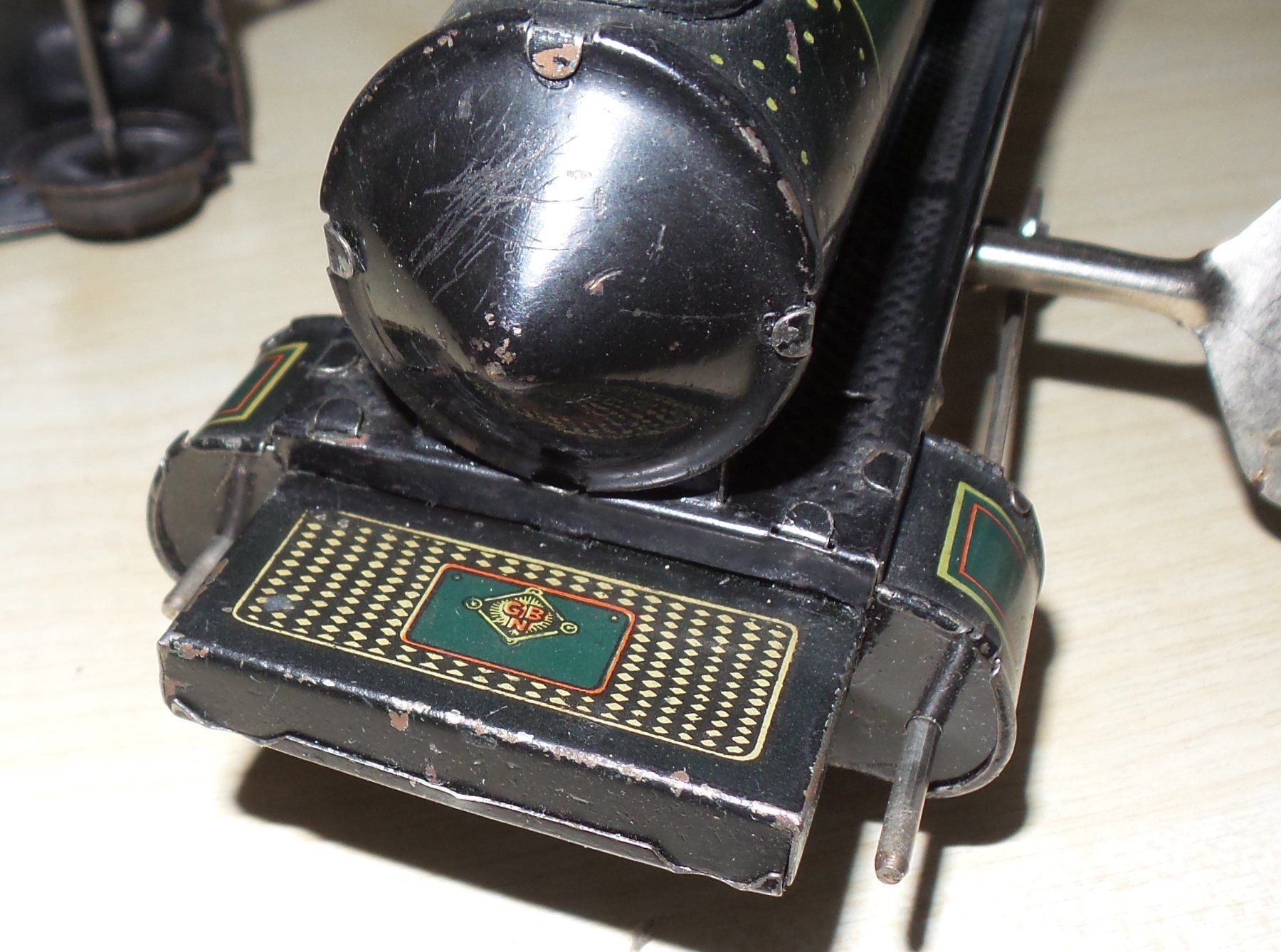 Bing Jouets: Petit train Bing à clé éch. 0 vers 1910-1920 – D'occasion à Bulle par Rockandtoys 3