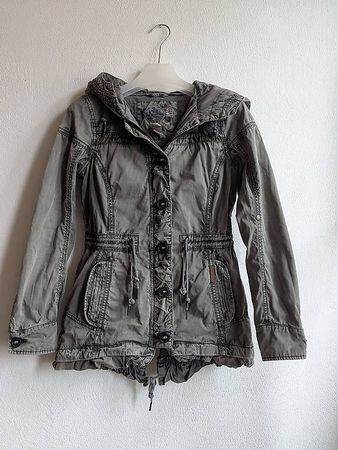 Khujo Jacke Gr. S, top Zustand