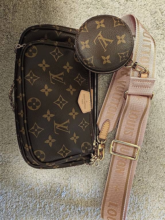 Louis Vuitton Borse da donna: Louis Vuitton Multi Pochette – Usato da Ottenbach venduto da RaRo