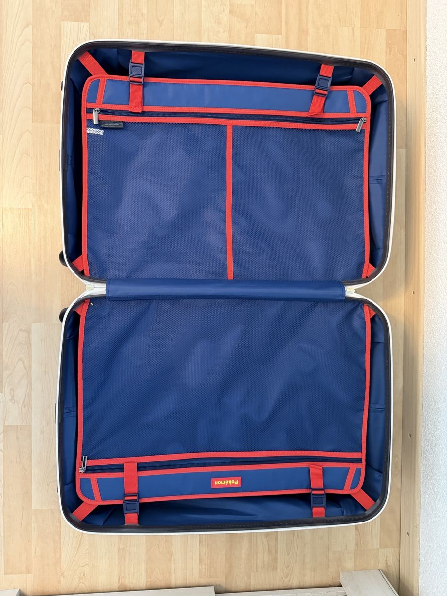 Valigie: Official Pokémon Eevee Large Suitcase – Usato da Zürich venduto da max_gzv9 4