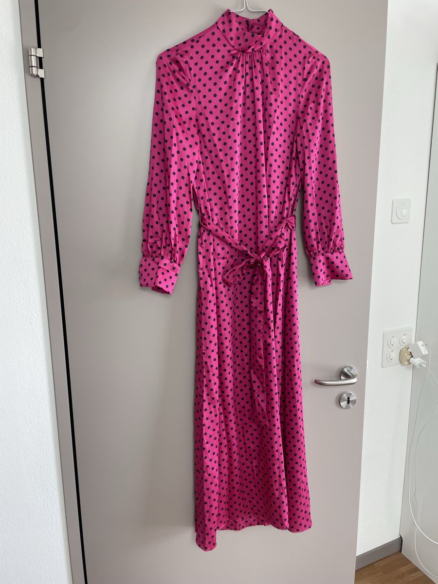 Zara Kleider: Zara Maxikleid Gr. S – Neu (gemäss Beschreibung) aus Zürich von Mary233