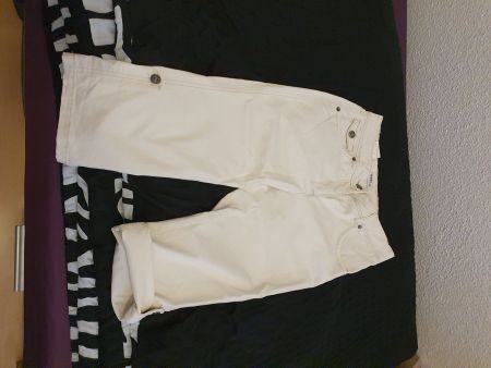 Hosen 34