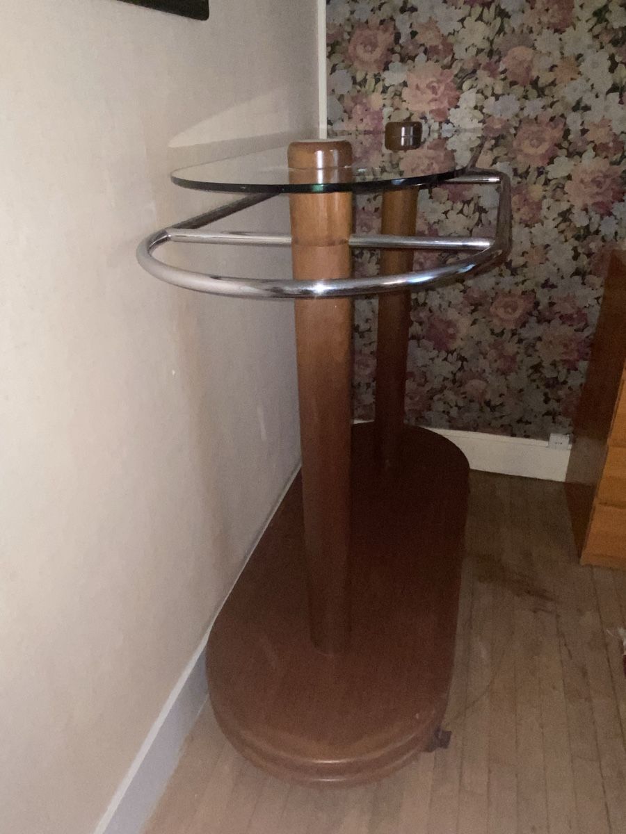 Porte manteau: Kleiderständer Bauhausstil – D'occasion à Düdingen par Reconflo