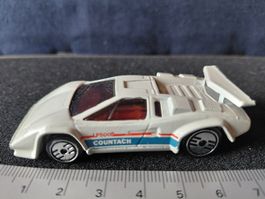 LamborghiniLP500S Countach weiss 1987 Hot Wheels 🚘🔥🔥