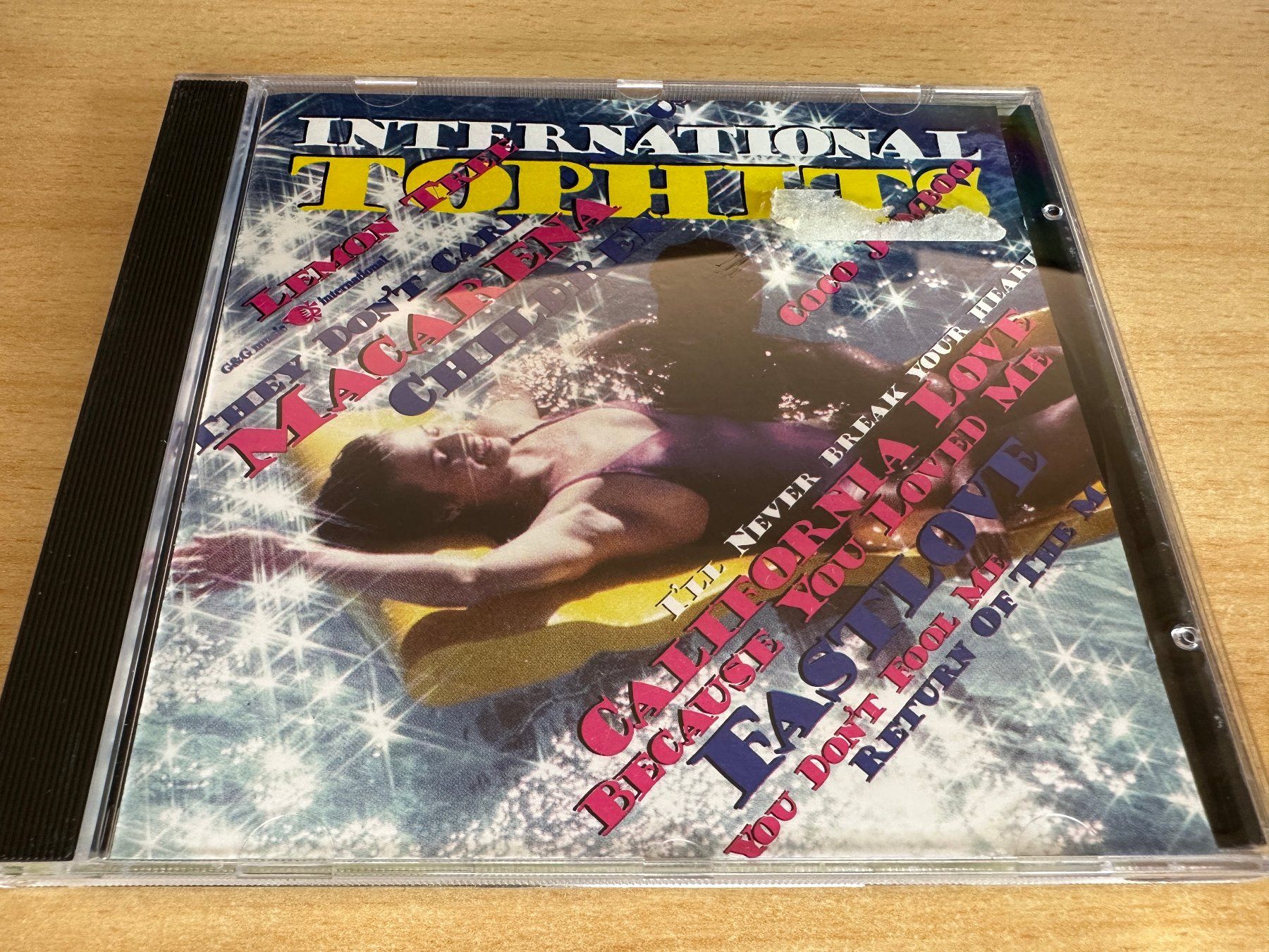 CD: International Tophits – Usato da Rikon im Tösstal venduto da Alpenmutz