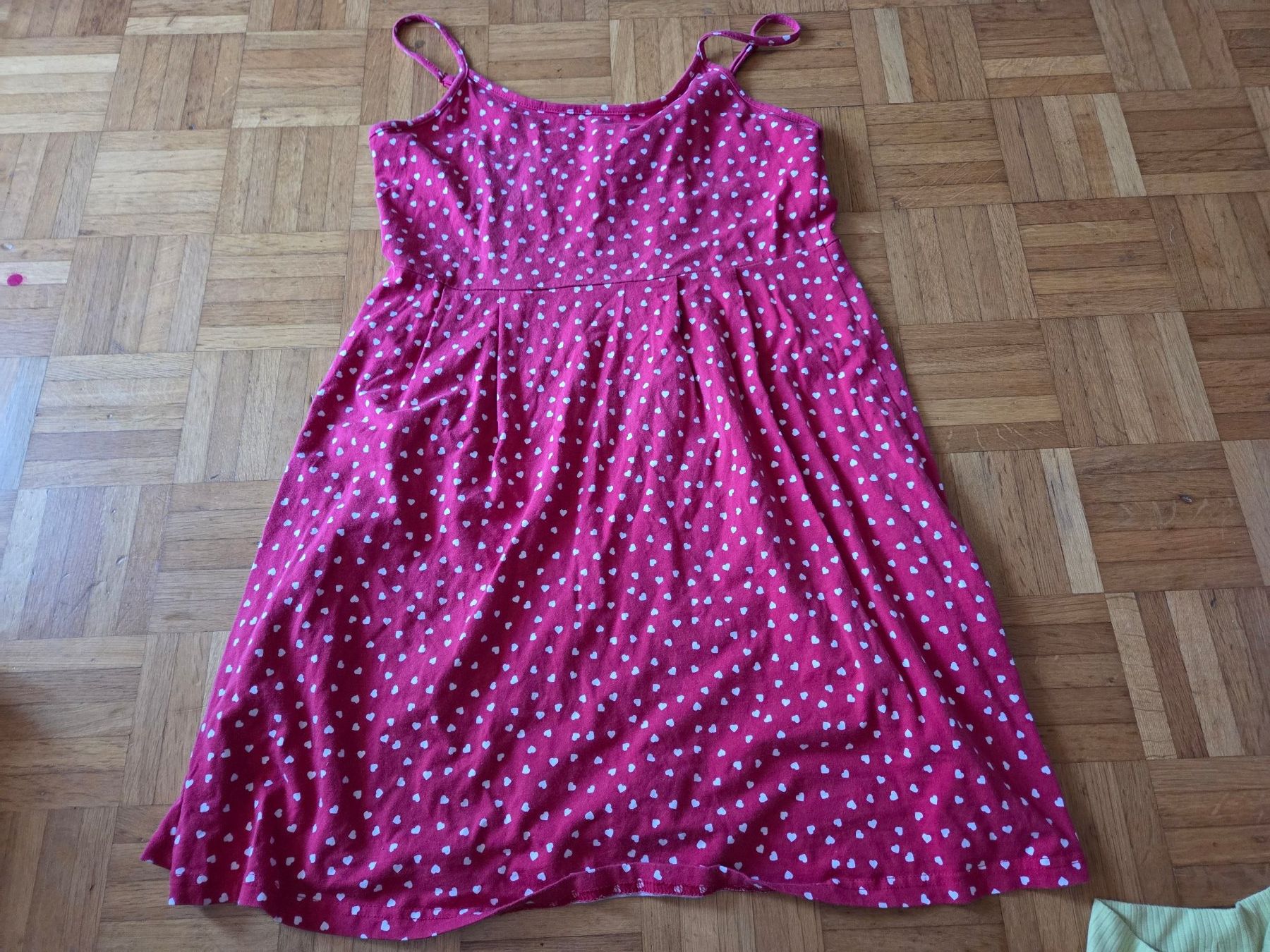 Lotti & Set di vestiti: Kleid und Sweatshirt Gr. M – Usato da Basel venduto da grandfamily 2