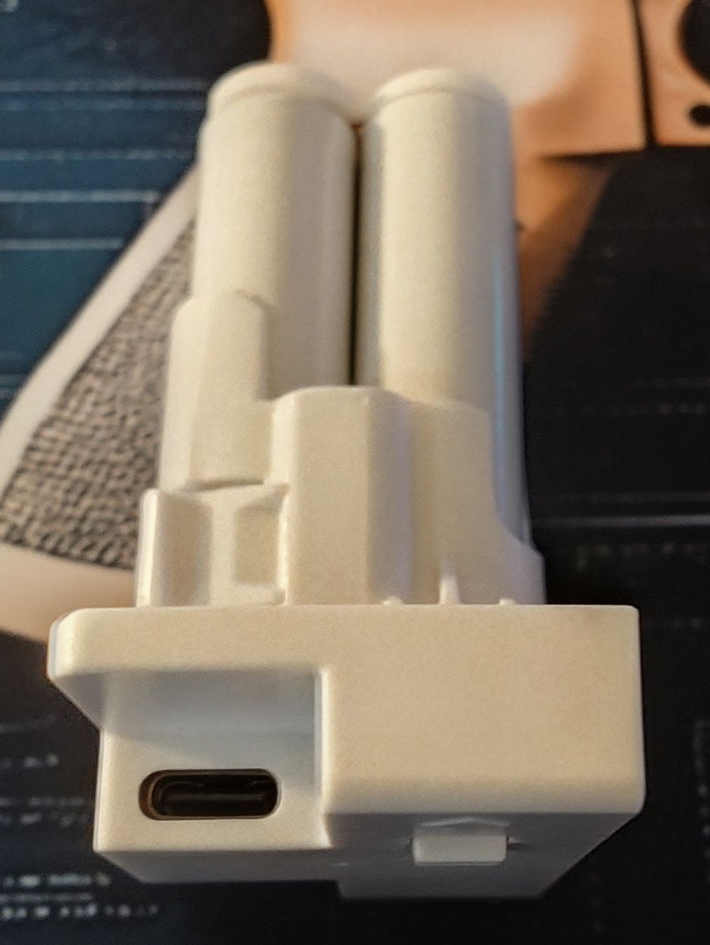 Nuki Caricatori & Batterie: Nuki Power Pack Akku - Smart Lock Upgrade – Difettoso da Ennetmoos venduto da Faders 5