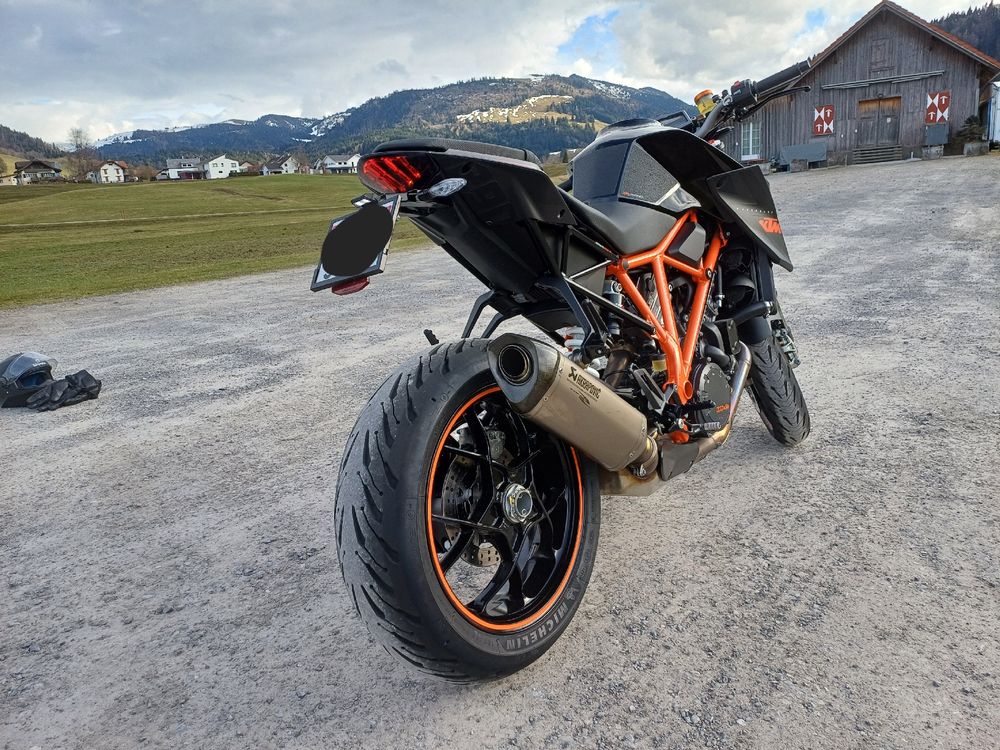 KTM Strada: KTM 1290 Superduke – Usato da Einsiedeln venduto da baumrinde44 2