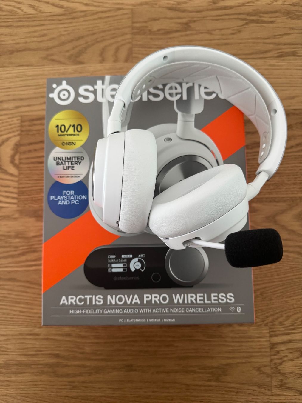 Cuffie: SteelSeries - Arctic Nova Pro Wireless Gaming – Nuovo (secondo la descrizione) da Luzern venduto da erte96