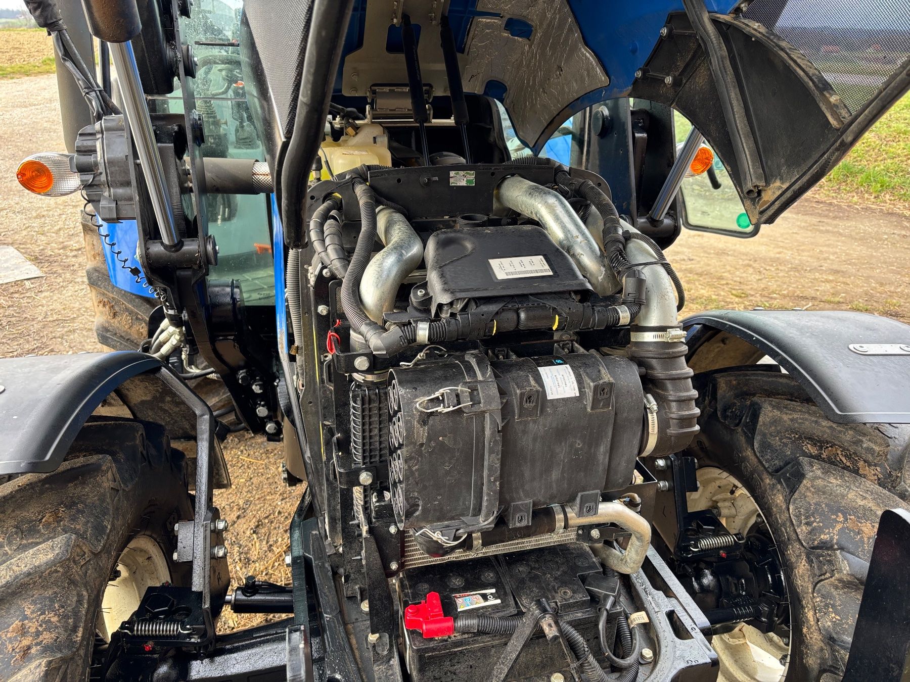 New Holland Trattori: Traktor New Holland T4.75S – Usato da Marthalen venduto da philippusss01 5