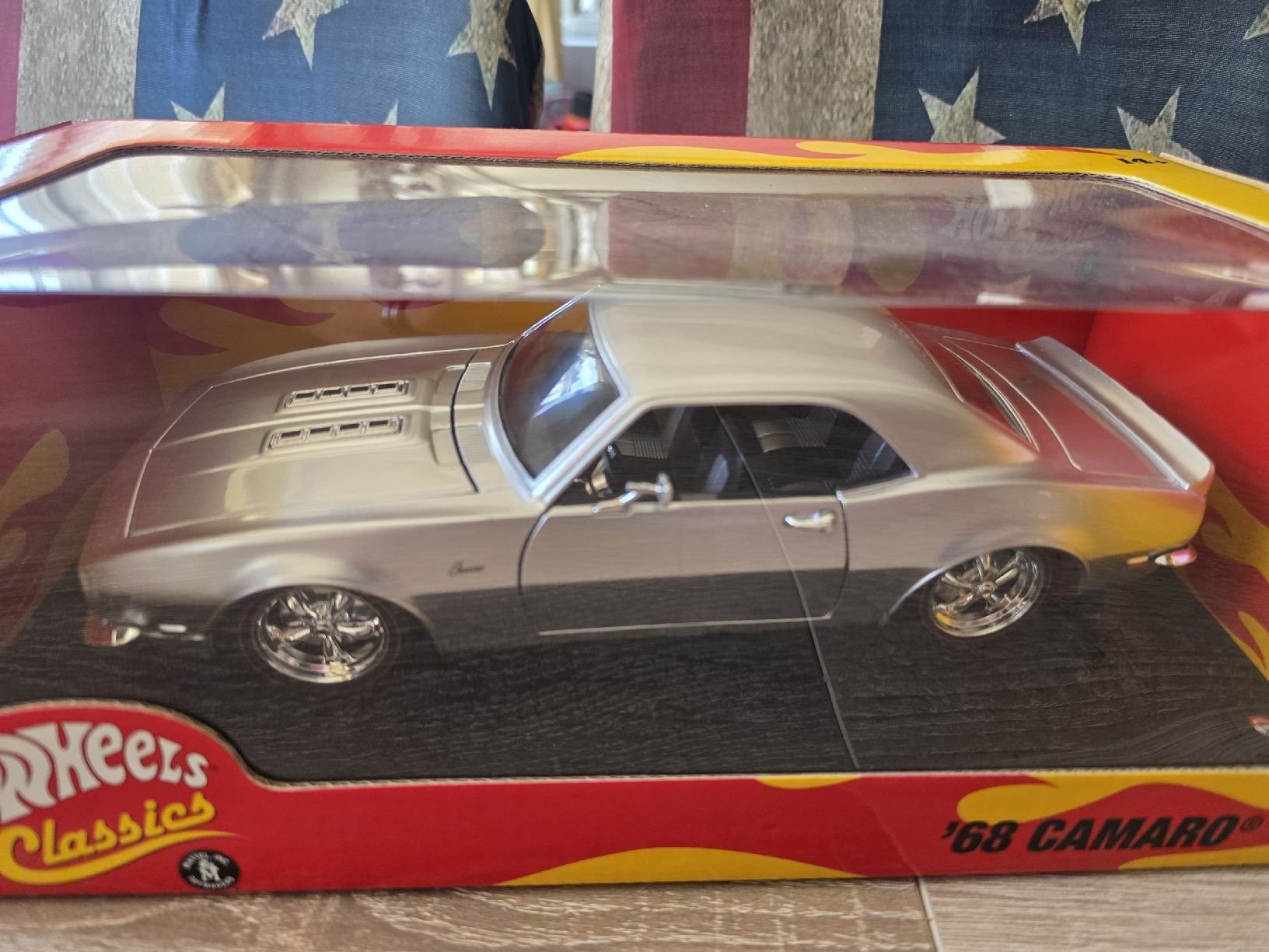 Hot Wheels Modellini d'auto: 68'Chevrolet Camaro Customized 1:18 Neu – Nuovo e nell'imballaggio originale da Goldingen venduto da Muscle_Cars84 1