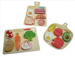 Aliments À Découper: 3 Modèles Assortis En Bois ( NEUF )