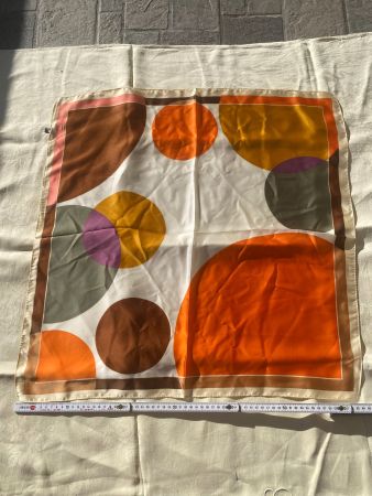 NEU Foulard, Schal, Bandana, 63x63cm, orange Punkte