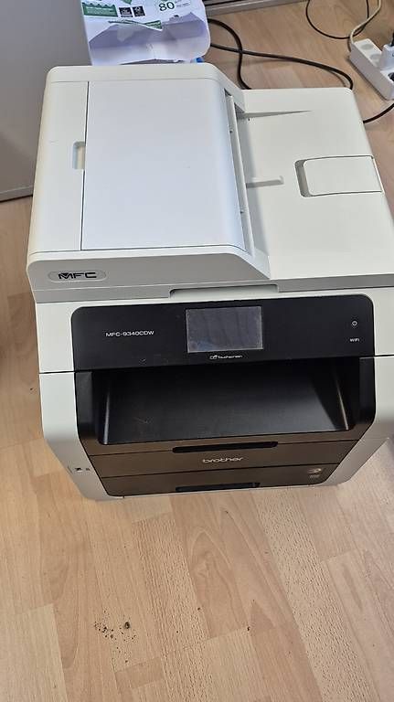 Brother Stampanti: Laserdrucker brother MFC-9340CDW – Usato da Fisibach venduto da Lorobin
