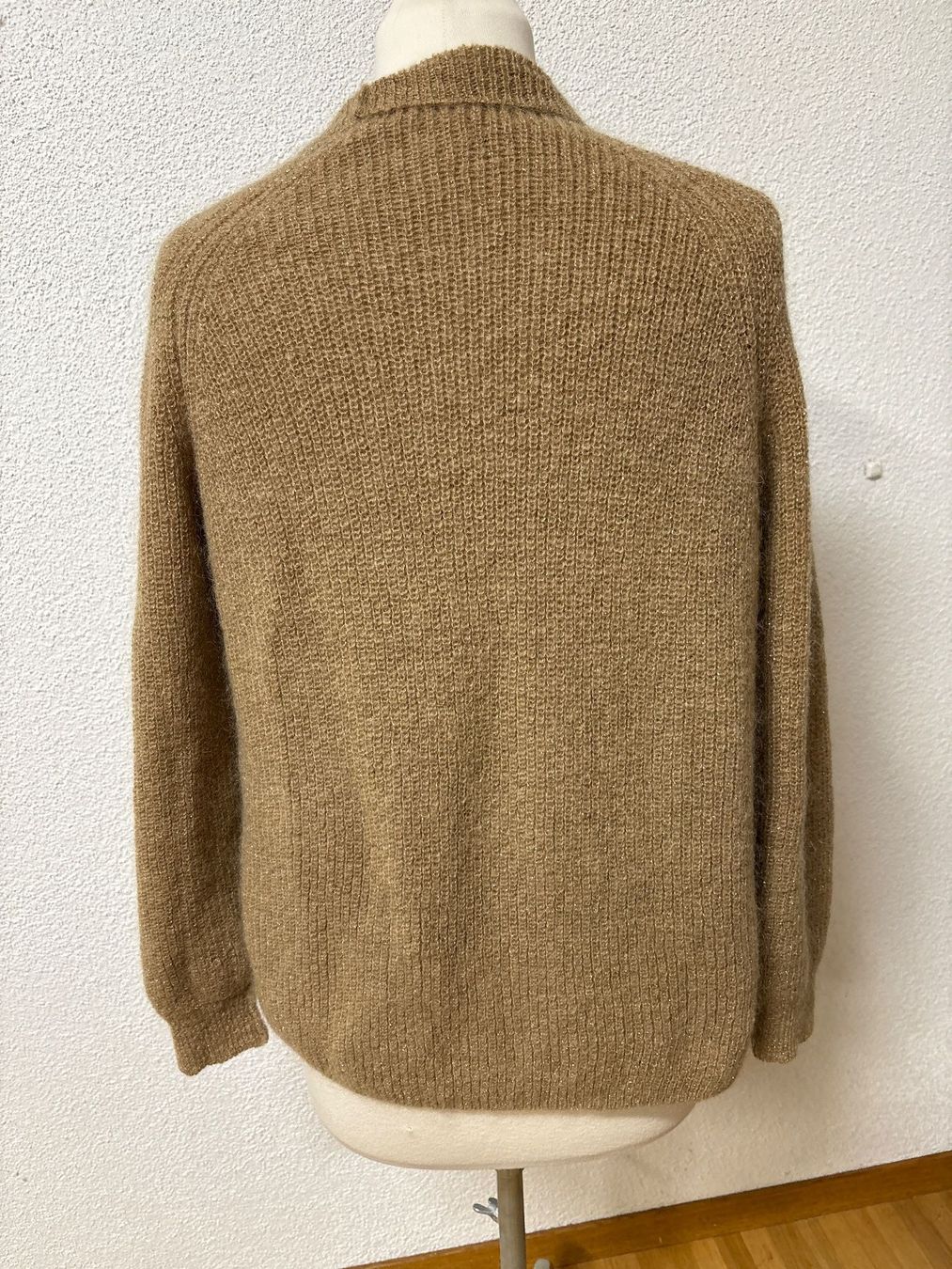 Nile Lotti di vestiti: Tolles Set Pullover Jacke Nile XS – Nuovo (secondo la descrizione) da Maienfeld venduto da 8796 3