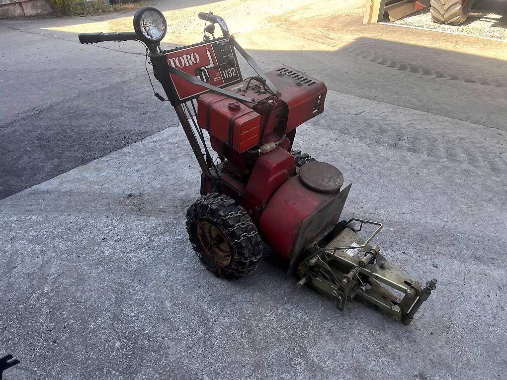 Toro Toutes les machines: Toro Einachser . Schneepflug – D'occasion à Buchs SG par ste_5mxx 1