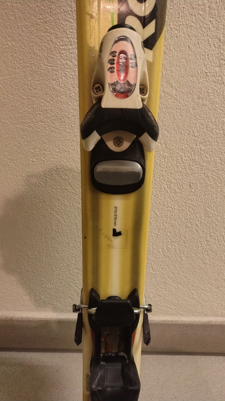 Sci: Skis Rossignol Comp Kid 93cm occasion – Usato da Geneve venduto da muhanned 1