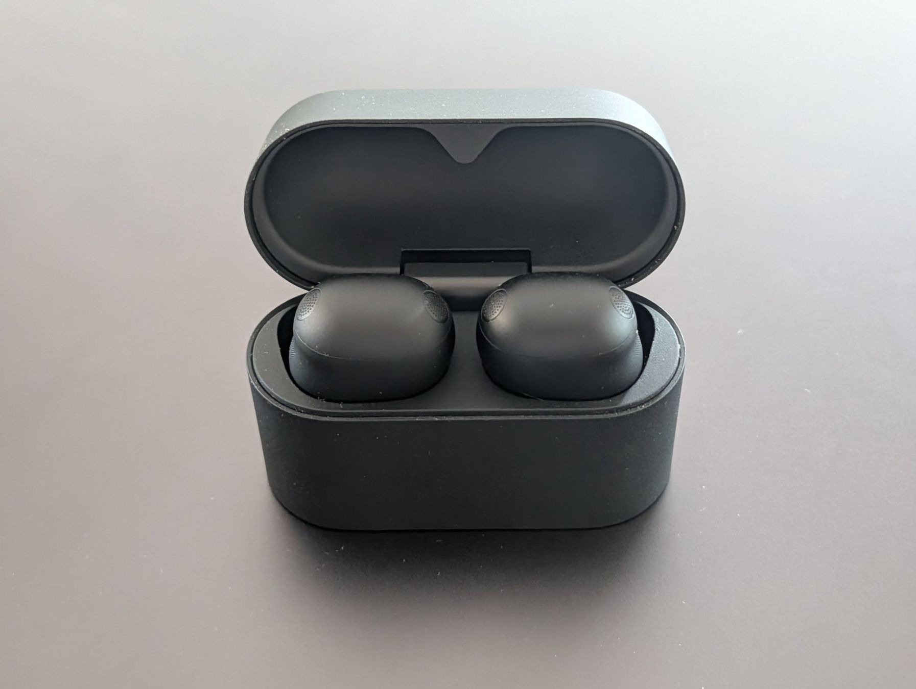 Sony Cuffie: Sony WF-1000XM6 Schwarz – Usato da Zürich venduto da blinkin 1