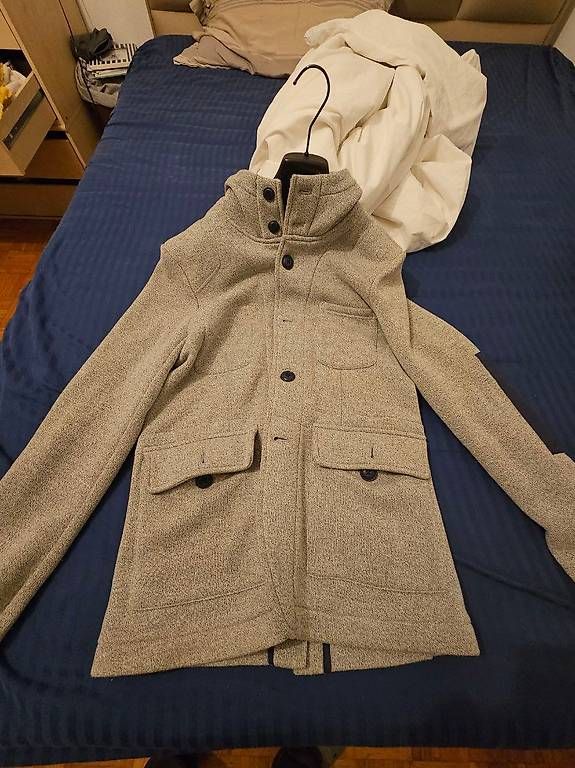 Giacche: Jacket / Veste Laine neuve – Usato da Lausanne venduto da pat_6plk 3