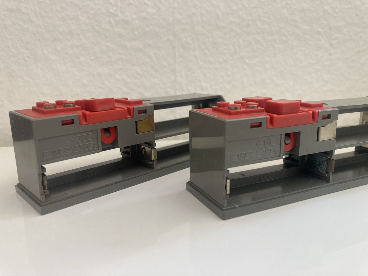 Lego Kit di costruzioni: 3x alte Lego Batterieboxen  – Usato da Rombach venduto da polymerase01 7