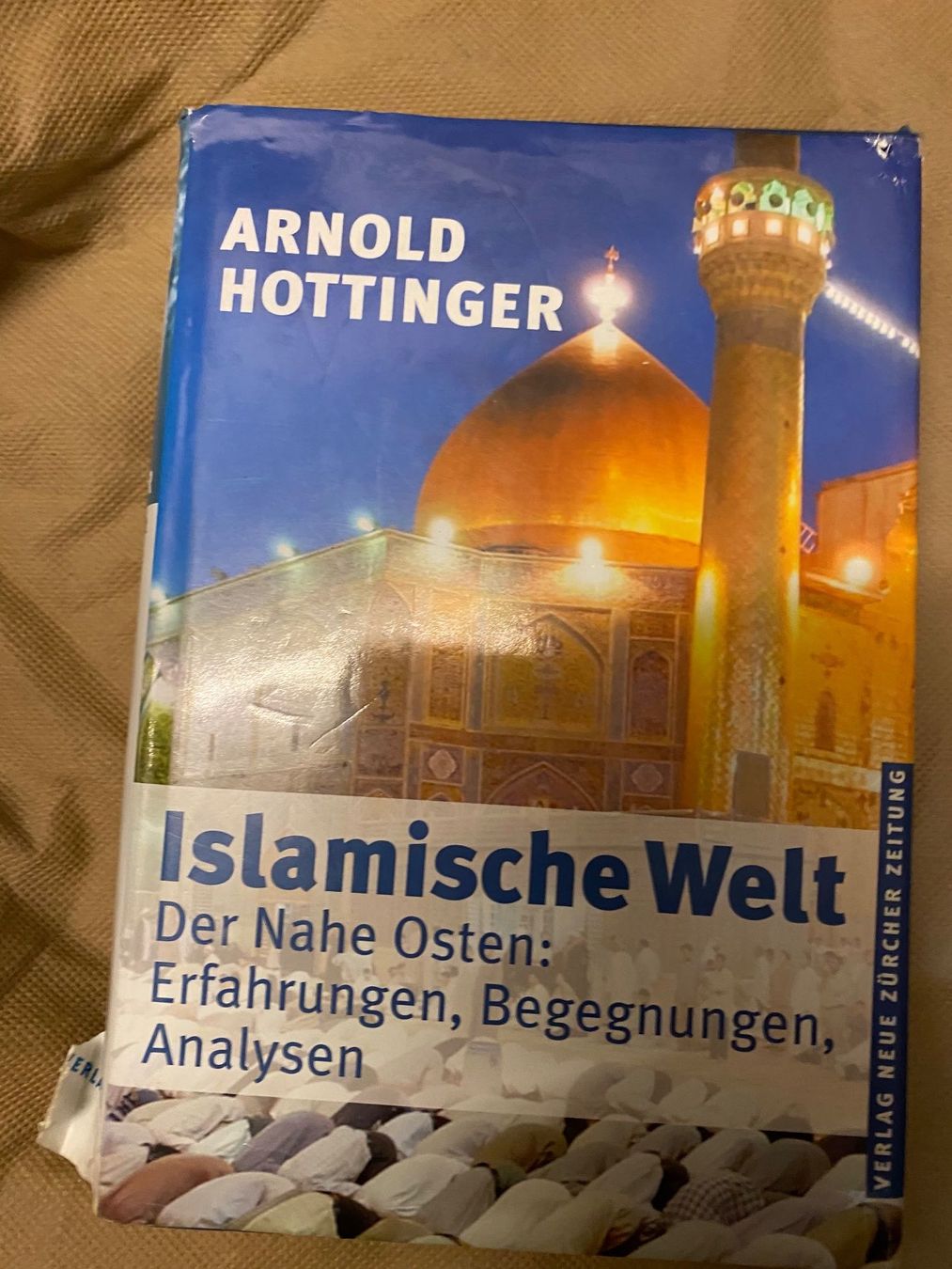 Libri: Buch Islamische Welt - der Nahe Osten – Usato da Lüchingen venduto da LIDB
