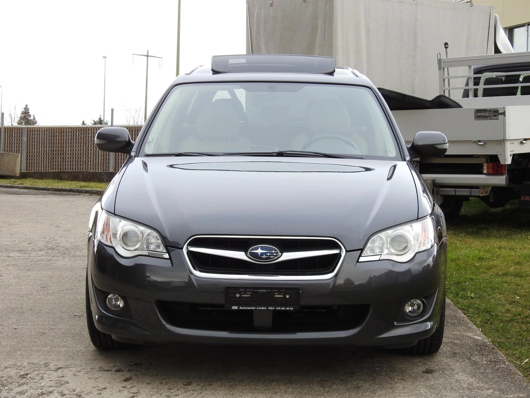 Subaru Autos: Subaru Legacy 2.5i AWD – D'occasion à Spreitenbach par inf_5p6g