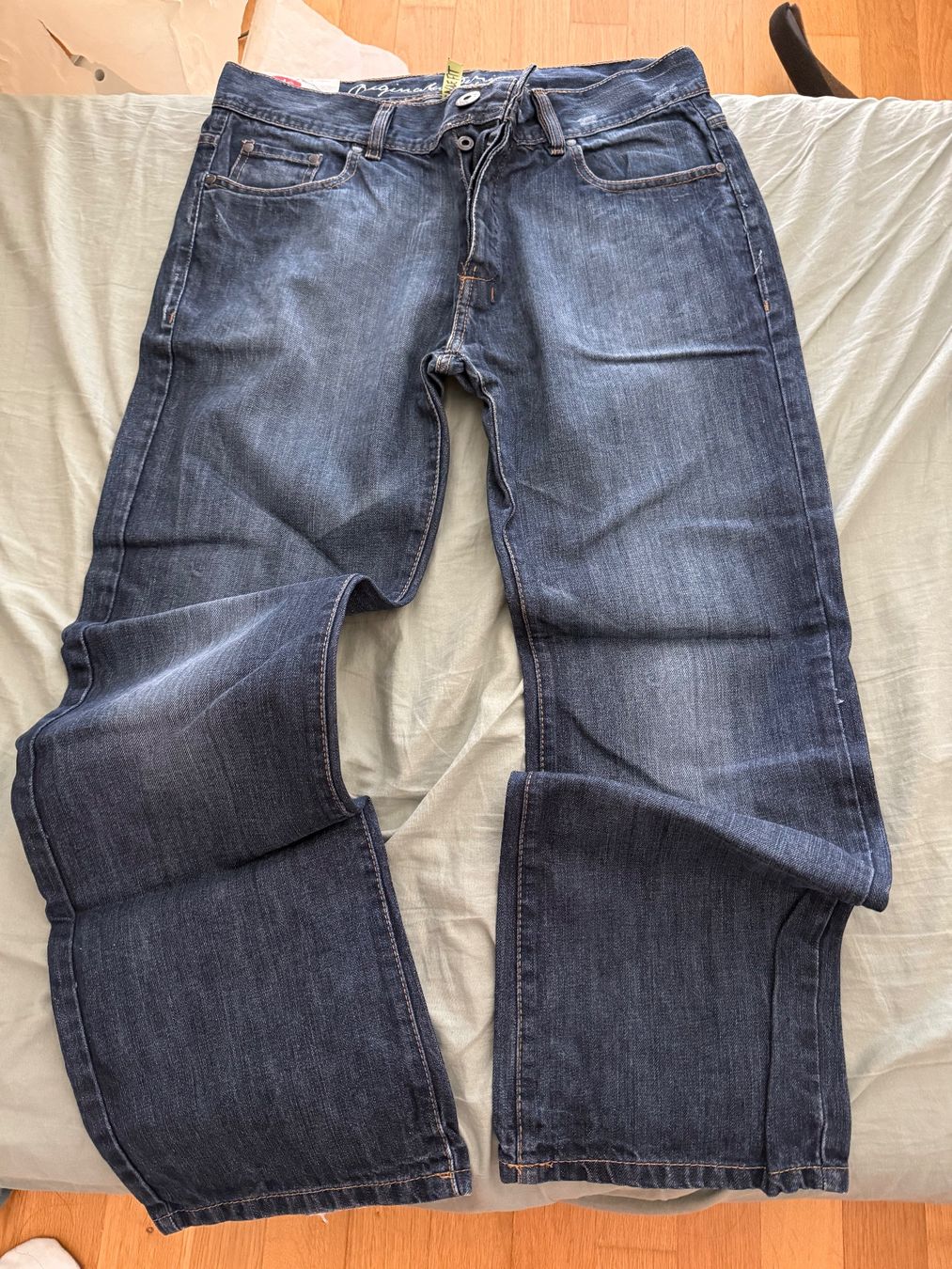 Jeans: edc Jeans, Gr. 32/32 – Usato da Lenzburg venduto da car_pzg8