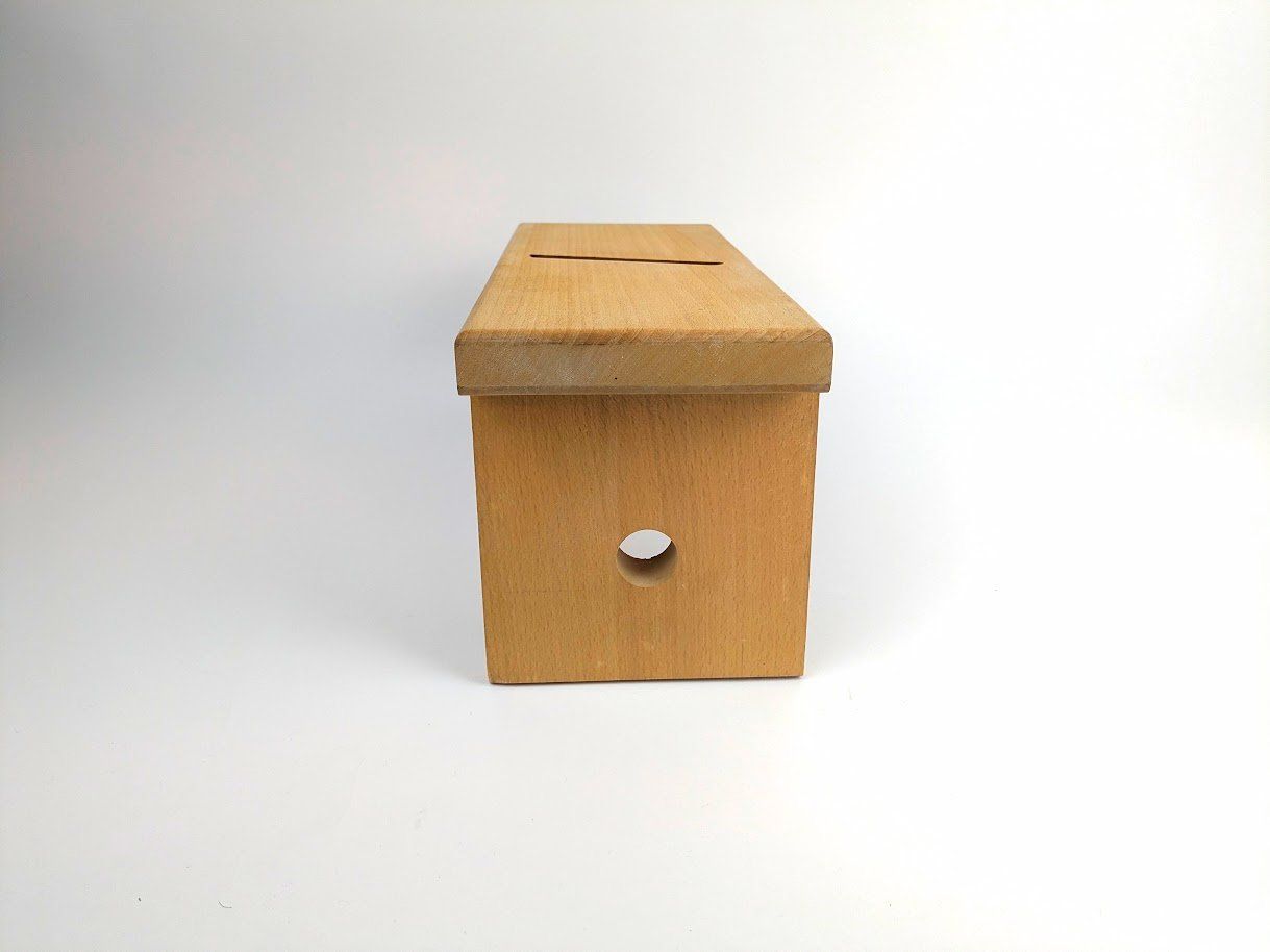 Elettrodomestici da cucina: KÄSEHOBEL aus Holz – Usato da Thun venduto da Restwert_Thun 4