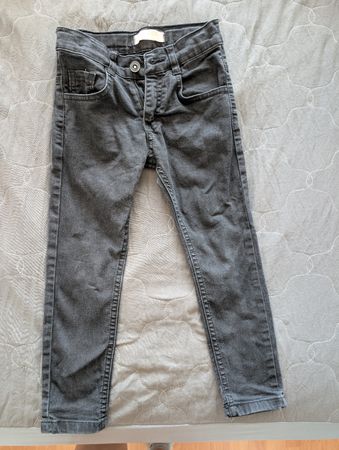 Jeans Mädchen Grösse 5 schwarz Flamingo guter Zustand.