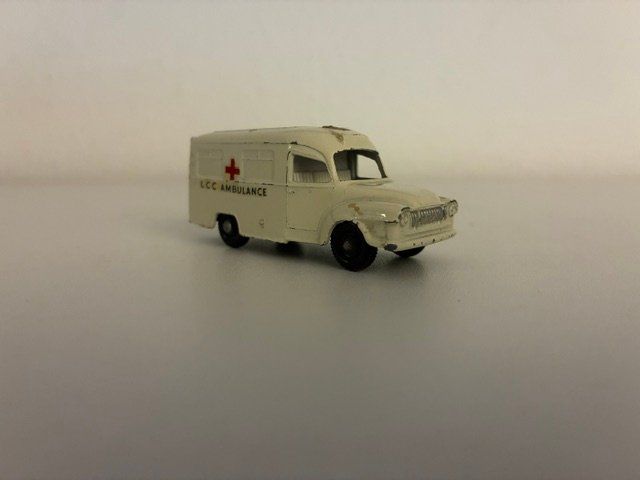 Lesney Modellini d'auto: Lomas Ambulance No 14 By Lesney – Usato da Glattfelden venduto da ROM57 1