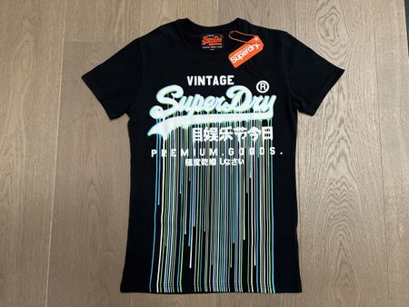 Superdry T- Shirt Gr.XS - Neu