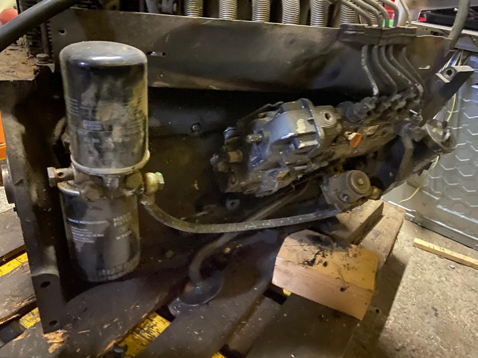 Deutz Motori: Deutz Motor F4L 912 – Difettoso da Arboldswil venduto da Jaromunimog 2