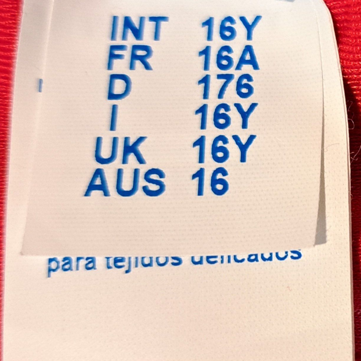 Arena Costumi da bagno: Neu! Arena Badehose rot Gr. 176 – Nuovo e nell'imballaggio originale da Gysenstein venduto da joshuas81 2