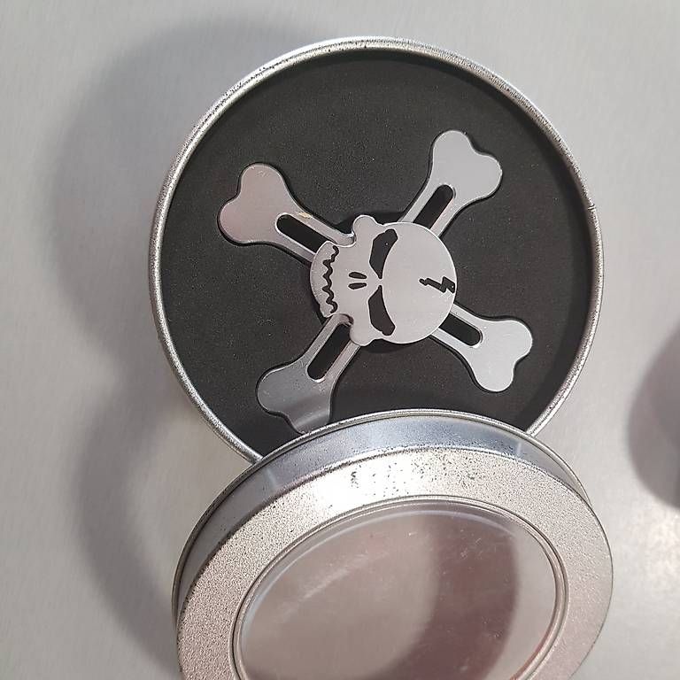 Giocattoli: Fidgetspiner Metal und Plastik – Usato da Brüttisellen venduto da mfran 1