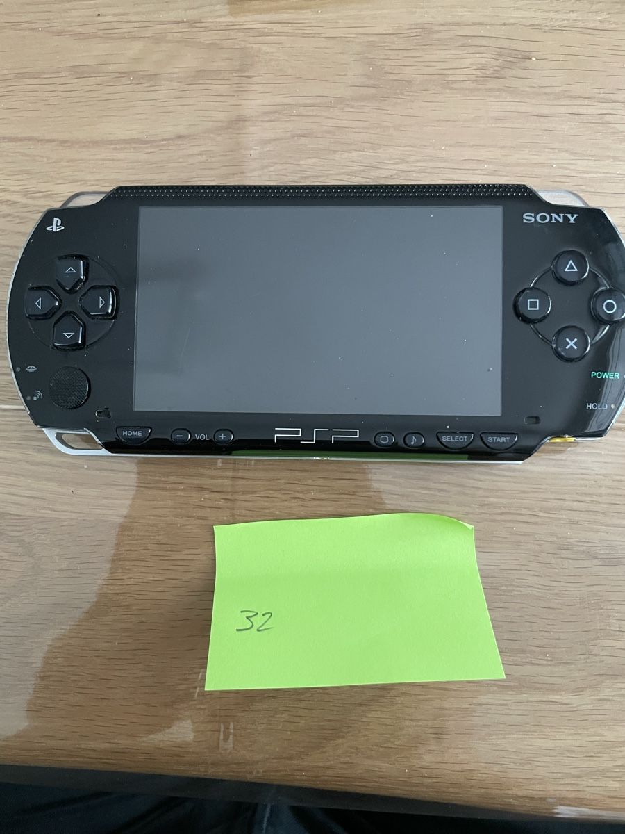Giochi: Sony PSP – Usato da Bazenheid venduto da Toni0141